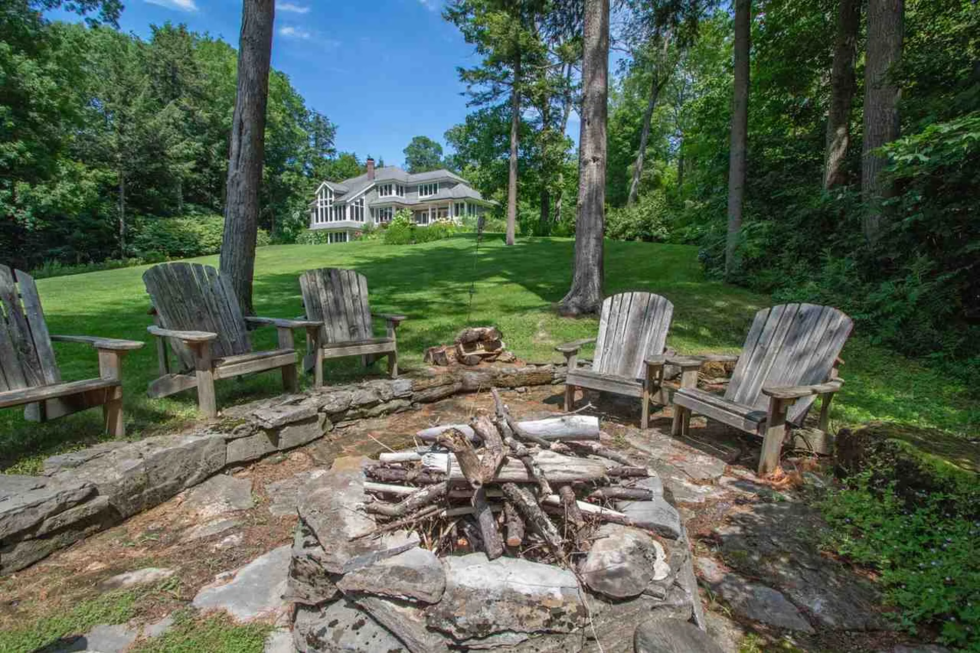 269 Thorpe Cove Road Charlotte VT 05445