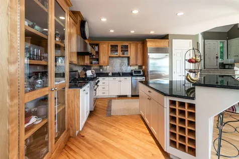 269 Thorpe Cove Road Charlotte VT 05445
