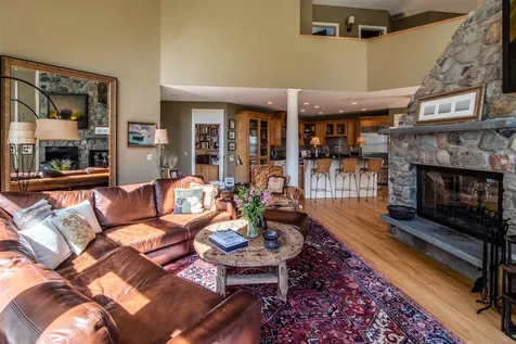 269 Thorpe Cove Road Charlotte VT 05445