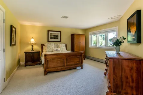 269 Thorpe Cove Road Charlotte VT 05445