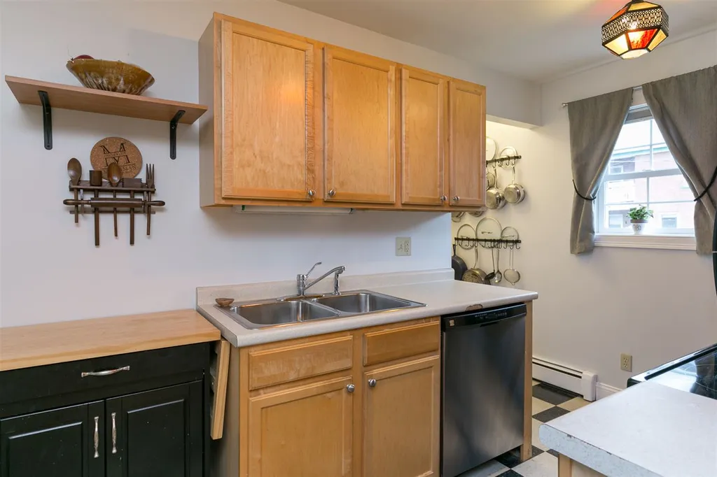 30 Hyde Street Burlington VT 05401