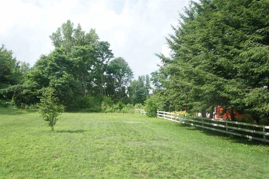 5 Gardenside Lane Essex VT 05452