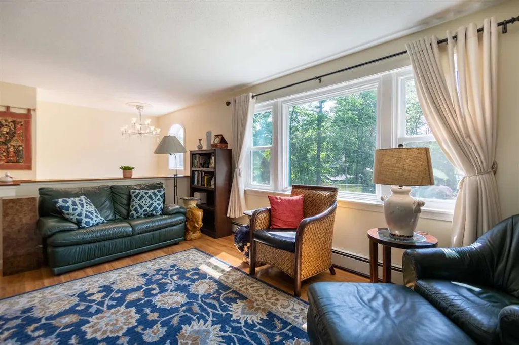 4 Little Pine Lane Exeter NH 03833
