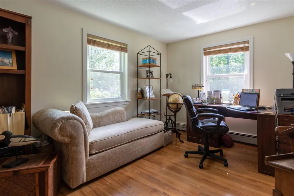 4 Little Pine Lane Exeter NH 03833
