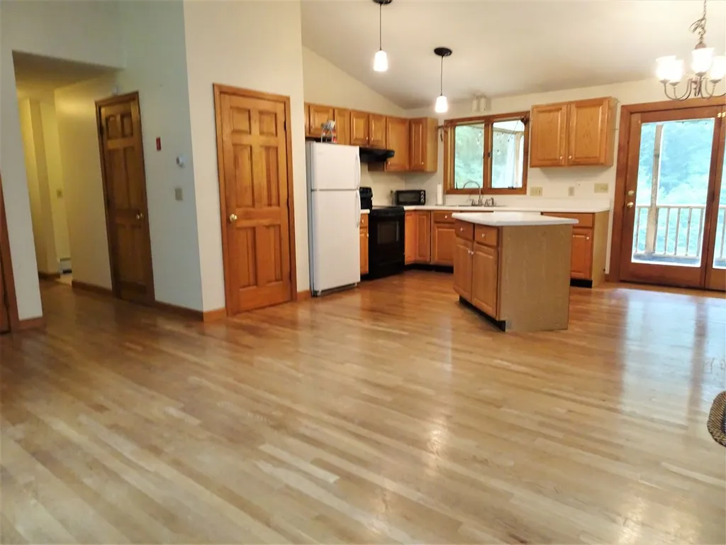 87 Sherborne Road Barrington NH 03825
