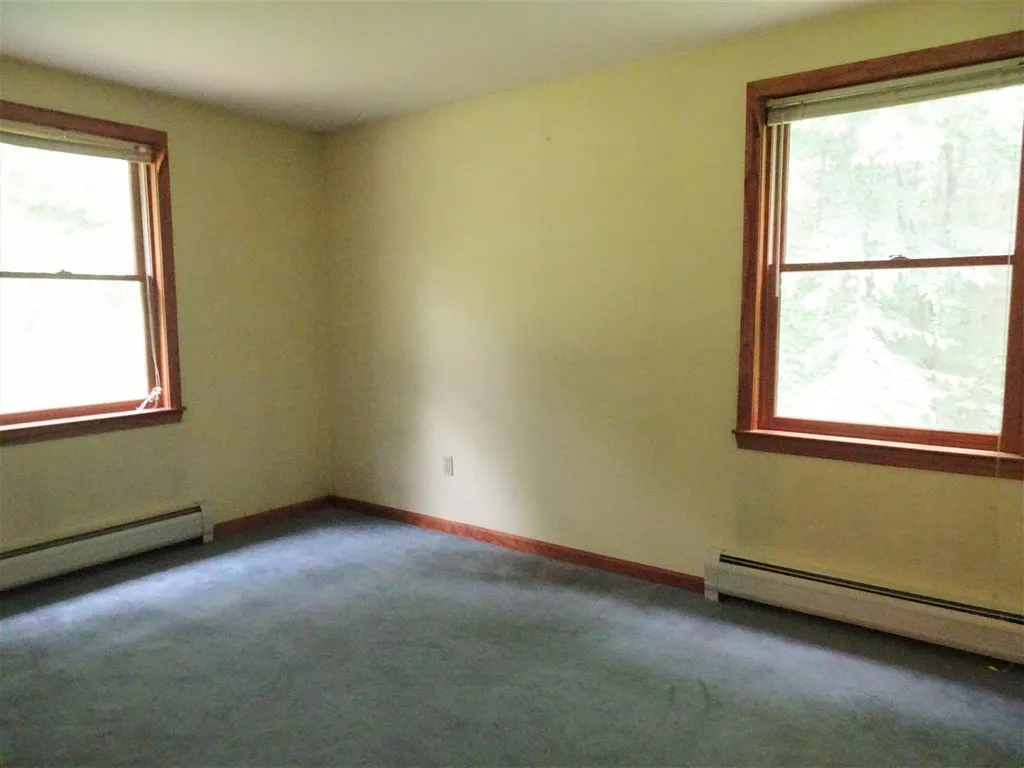 87 Sherborne Road Barrington NH 03825