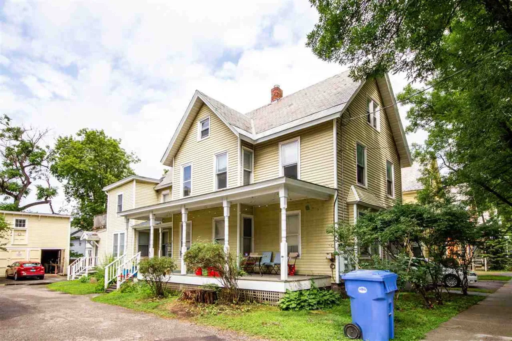21 Lafayette Place Burlington VT 05401