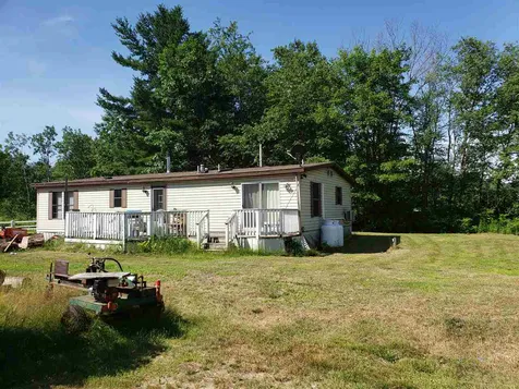 18 Cocheco Road Farmington NH 03835