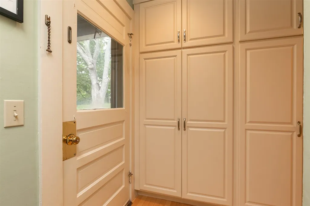 303 Thaxter Road Portsmouth NH 03801