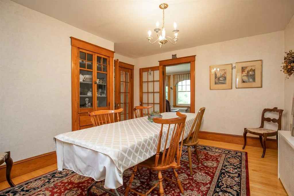 303 Thaxter Road Portsmouth NH 03801