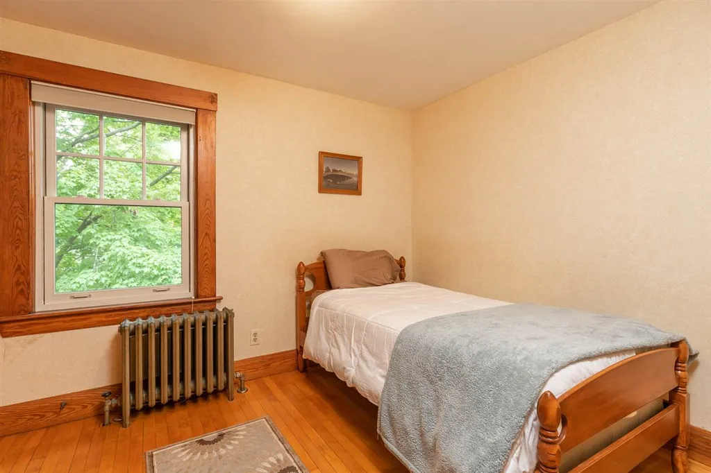 303 Thaxter Road Portsmouth NH 03801
