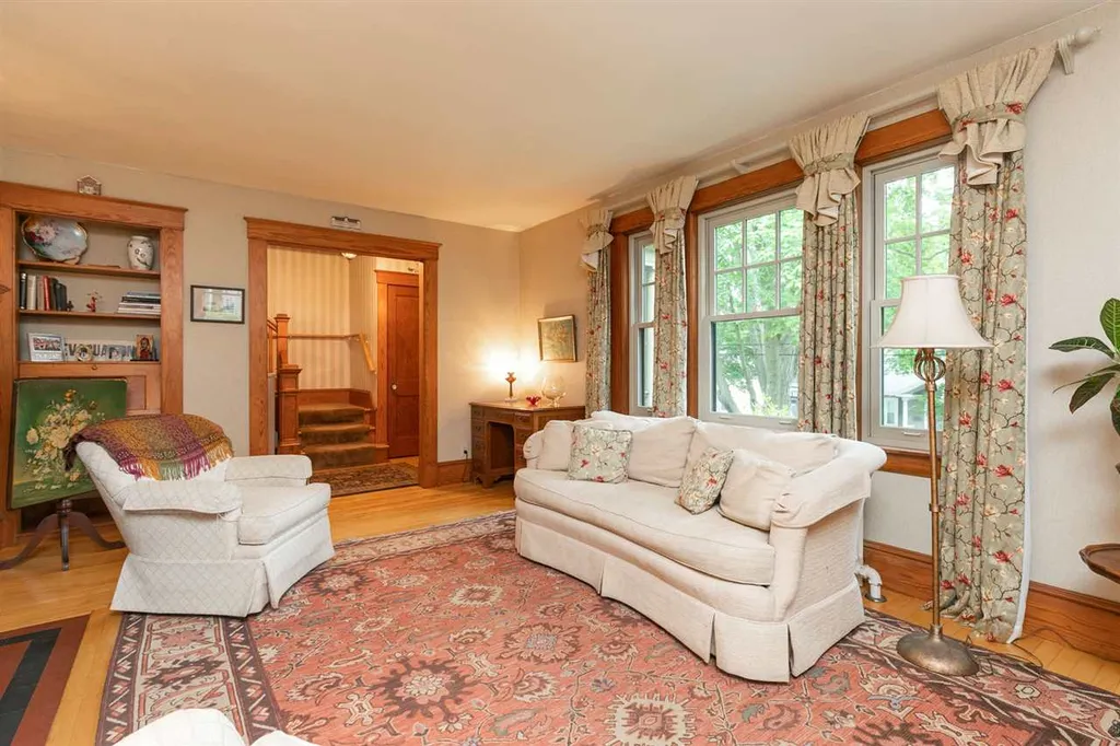 303 Thaxter Road Portsmouth NH 03801