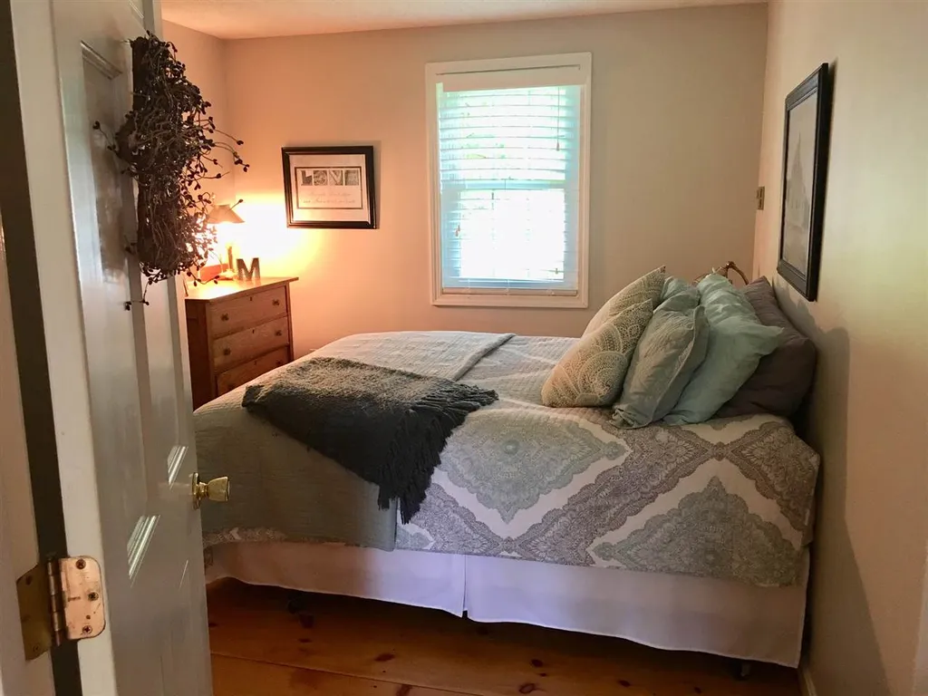 185 Meredith Center Road Meredith NH 03253