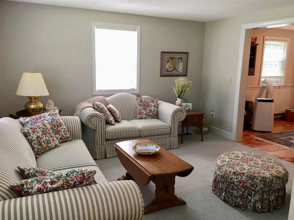 185 Meredith Center Road Meredith NH 03253
