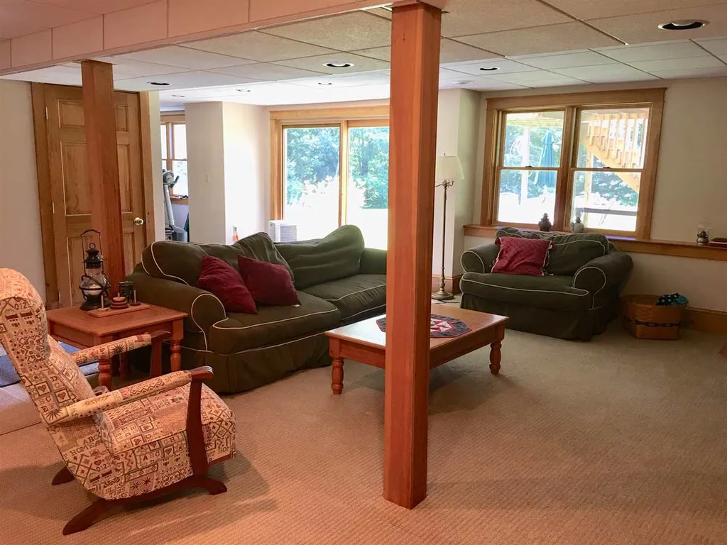 185 Meredith Center Road Meredith NH 03253