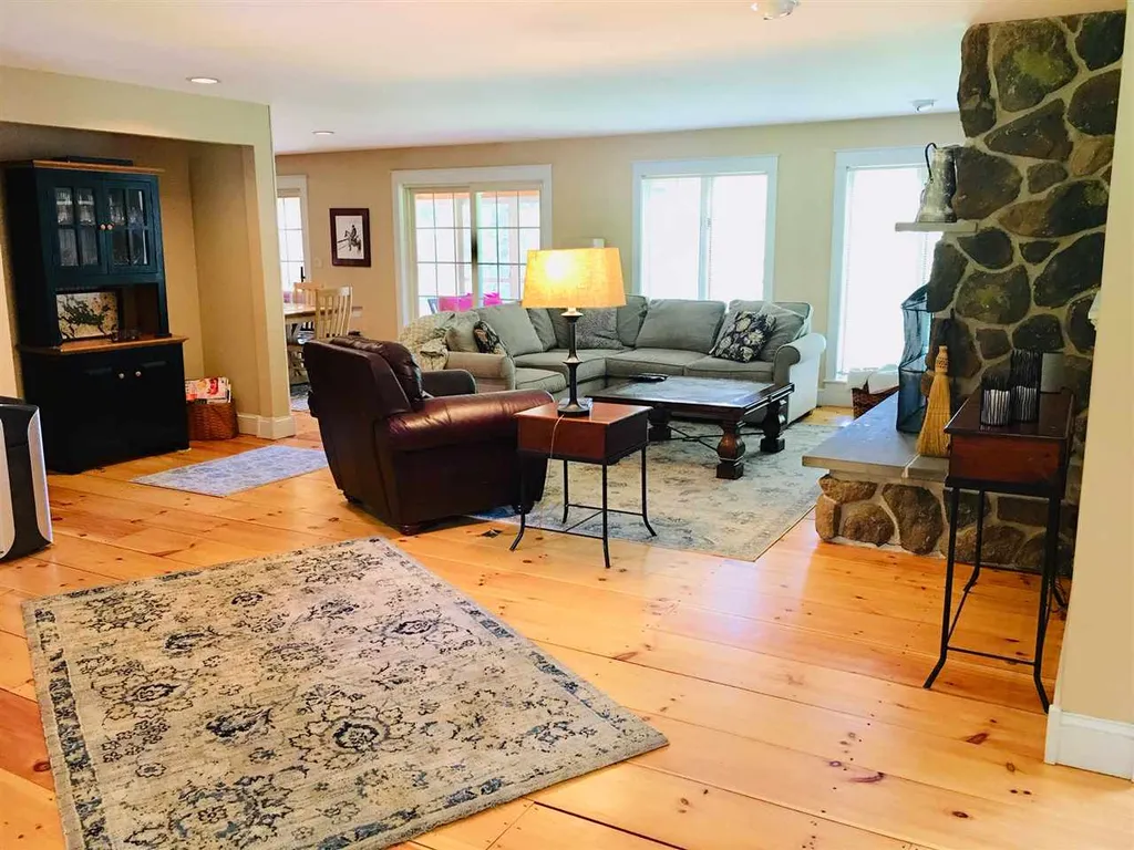 185 Meredith Center Road Meredith NH 03253