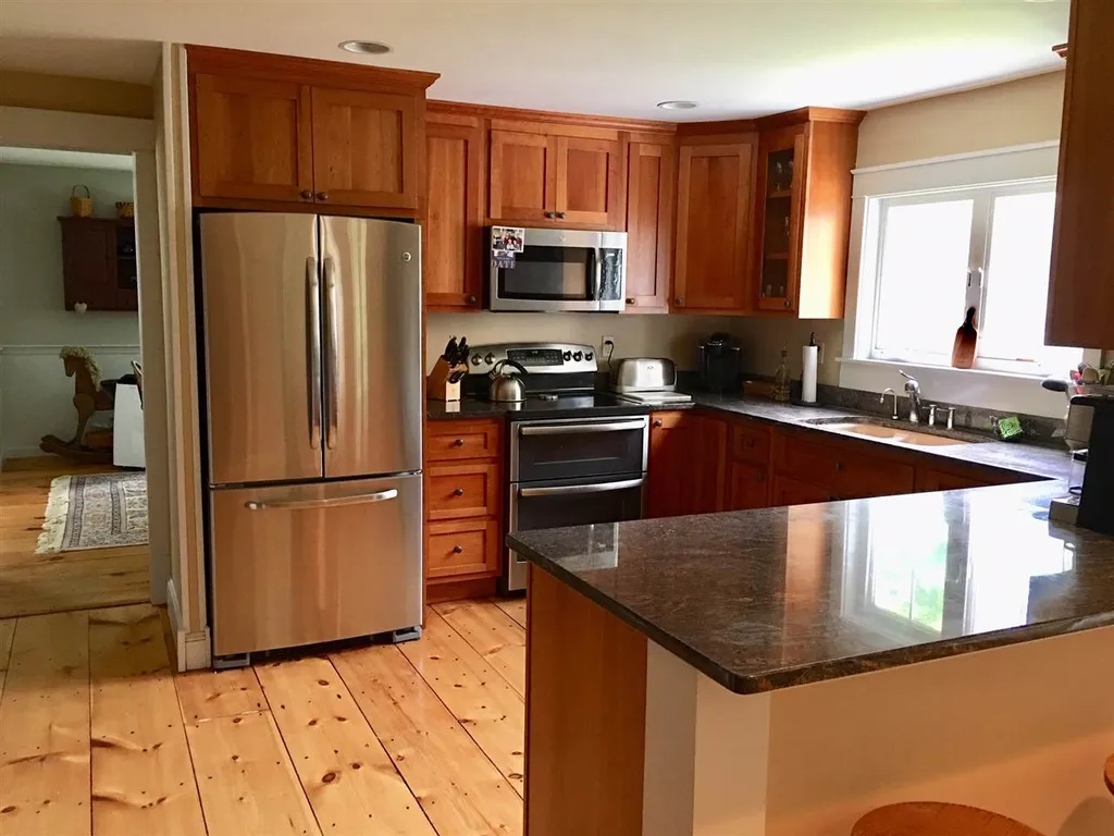 185 Meredith Center Road Meredith NH 03253