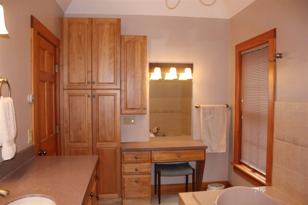 186 Ellison Loop Ludlow VT 05149