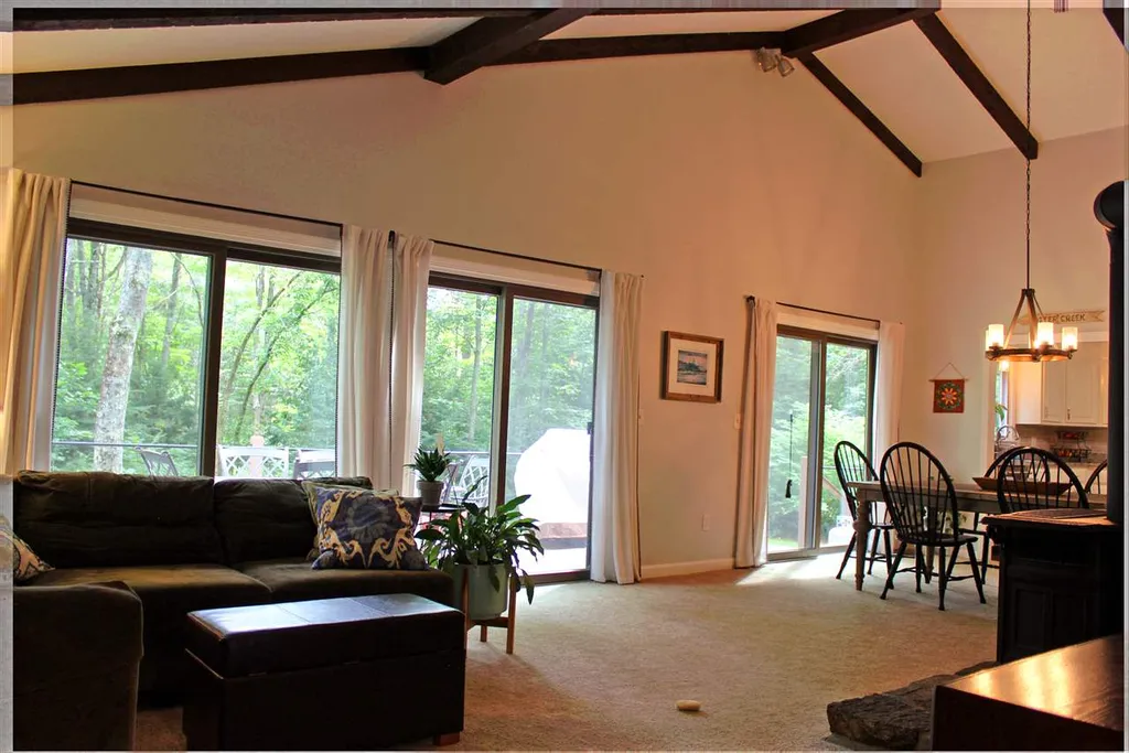 84 Wiswall Road Durham NH 03824