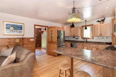 1375 Winona Road New Hampton NH 03256