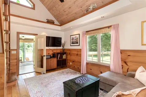 1375 Winona Road New Hampton NH 03256