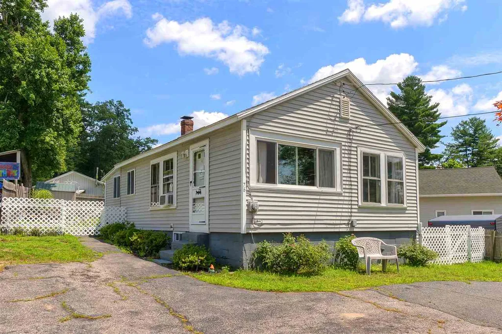 76 Millville Circle Salem NH 03079