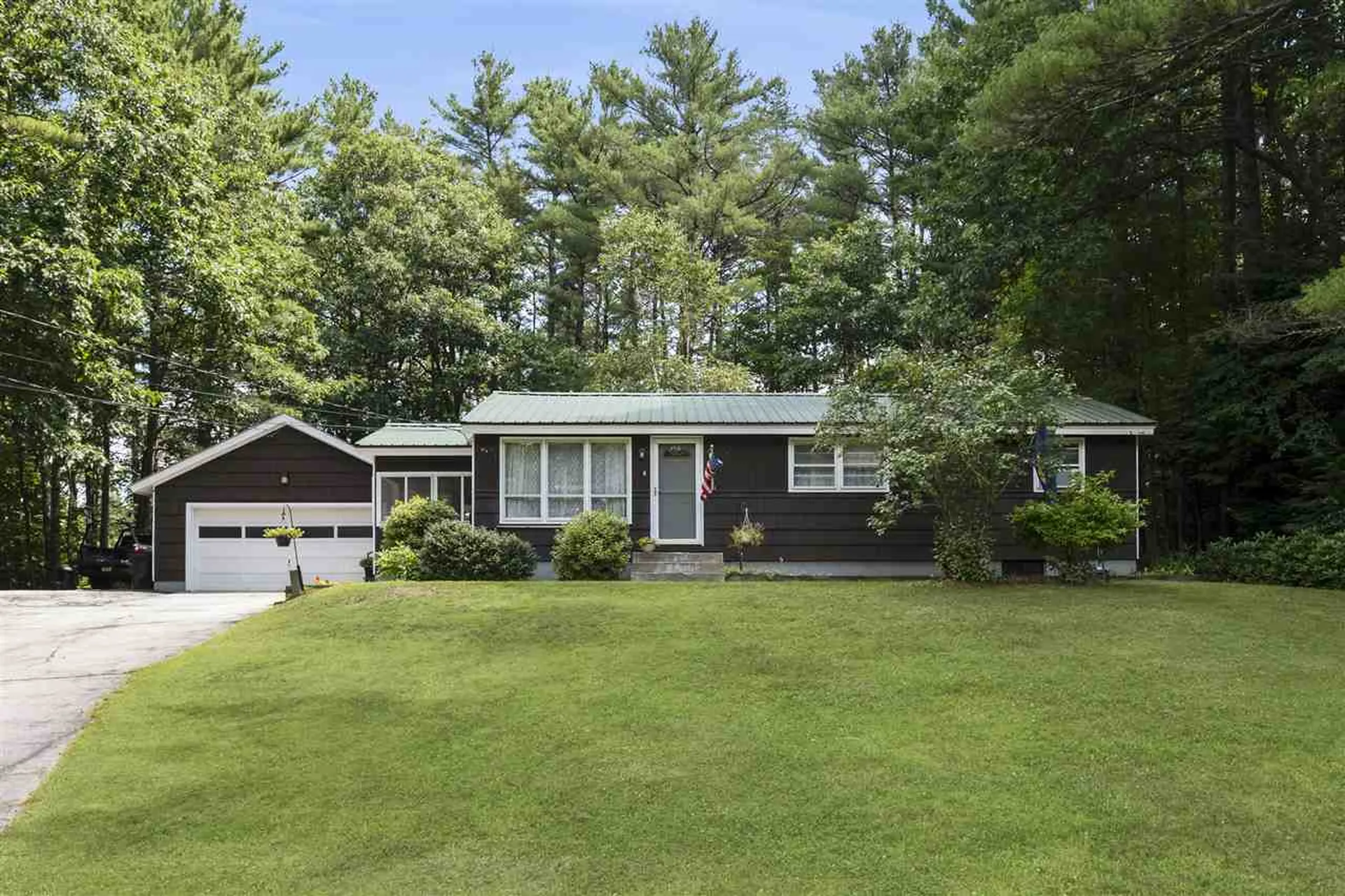 9 Woodhill Road Bow NH 03304