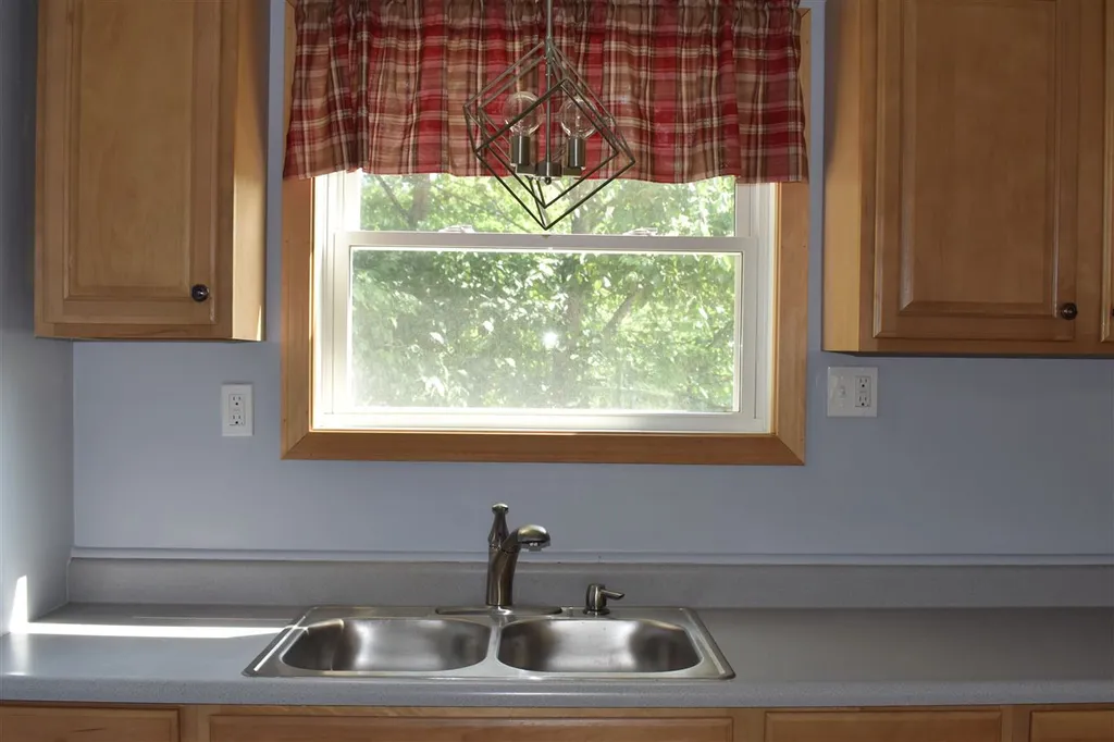 167 Four Rod Road Rochester NH 03867
