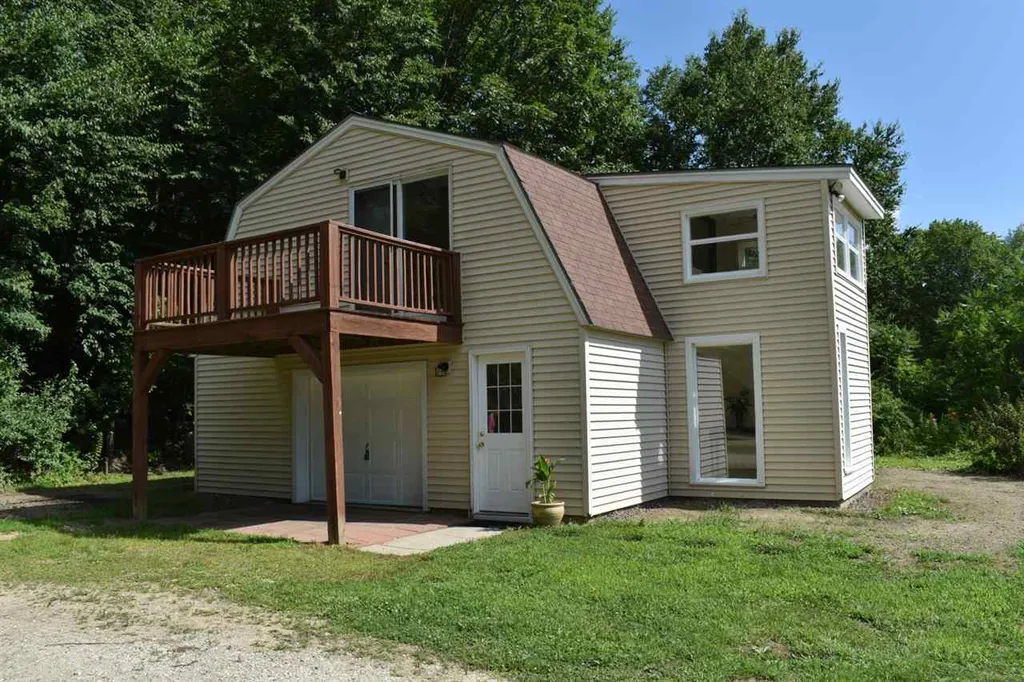 167 Four Rod Road Rochester NH 03867