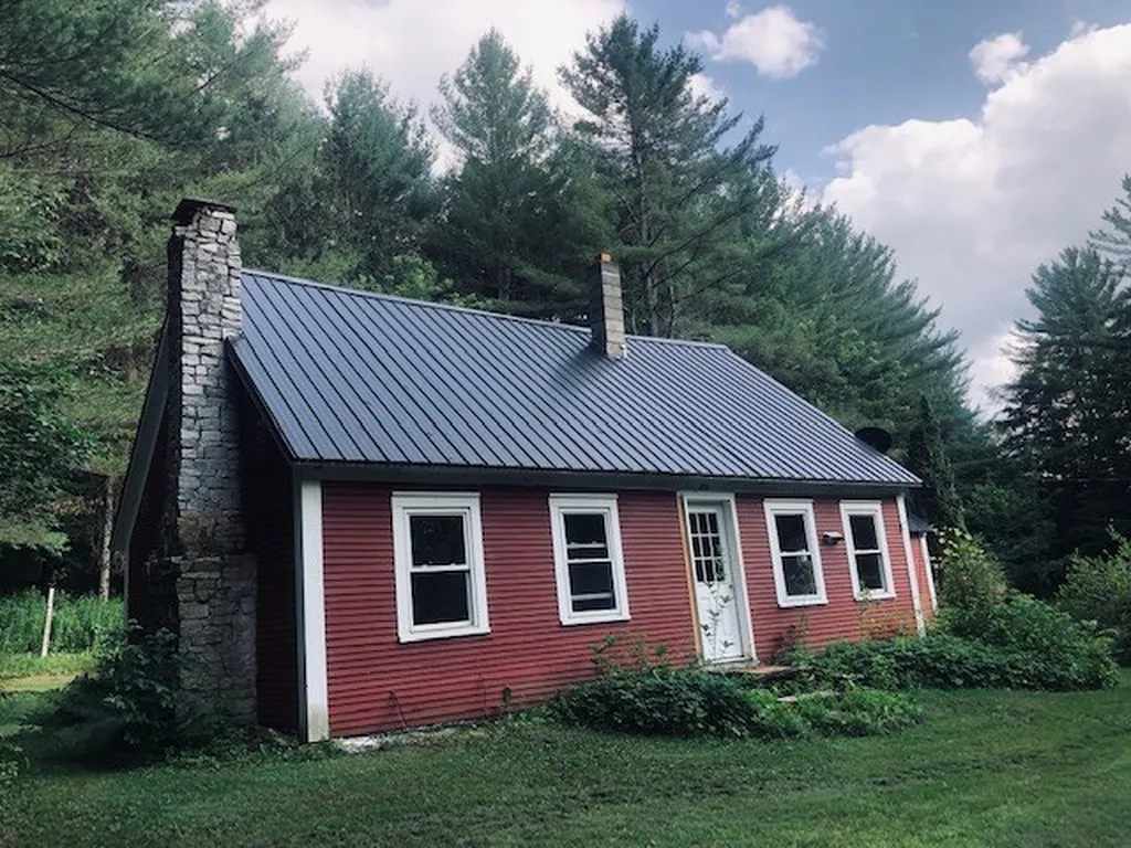 136 Ann Wilson Road Derby VT 05829