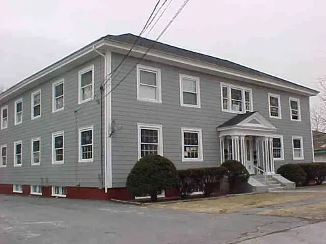 9 Central Street Salem NH 03079
