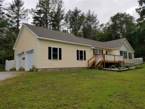 393 Sandogardy Pond Road Northfield NH 03276