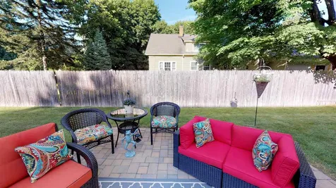 1 Meetinghouse Terrace Bedford NH 03110