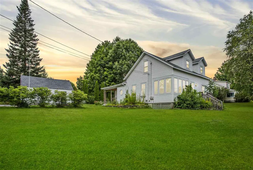 4 Saint Jean Street Jaffrey NH 03452