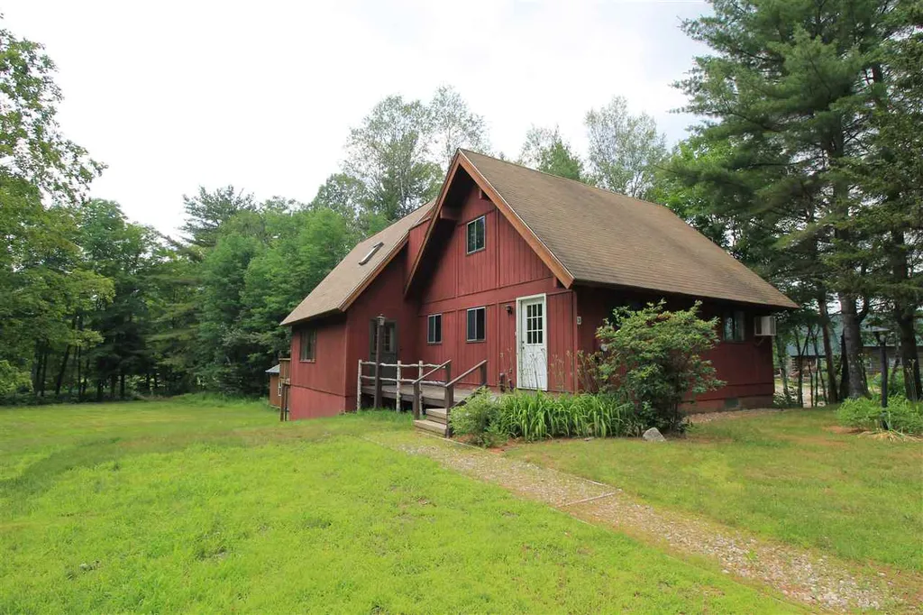 3 Beatrice Lane Thornton NH 03285