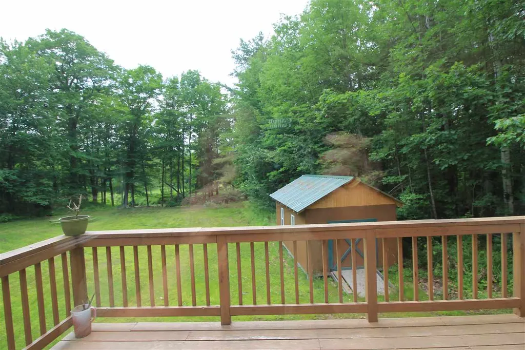 3 Beatrice Lane Thornton NH 03285