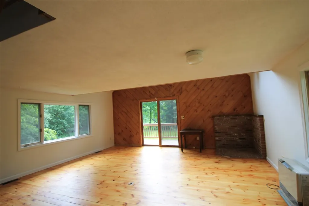 3 Beatrice Lane Thornton NH 03285