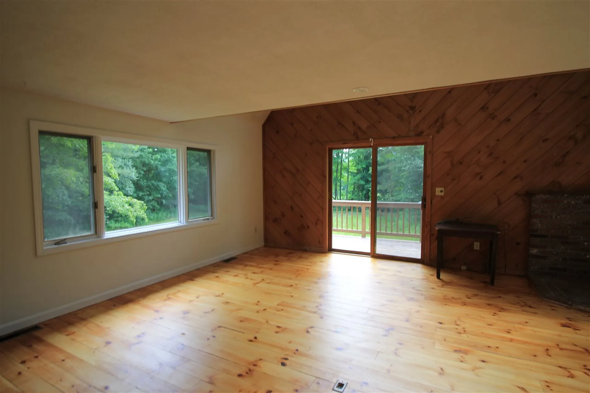 3 Beatrice Lane Thornton NH 03285