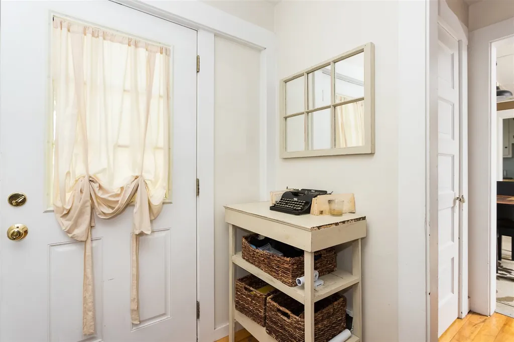 19 Cedar Street Newmarket NH 03857