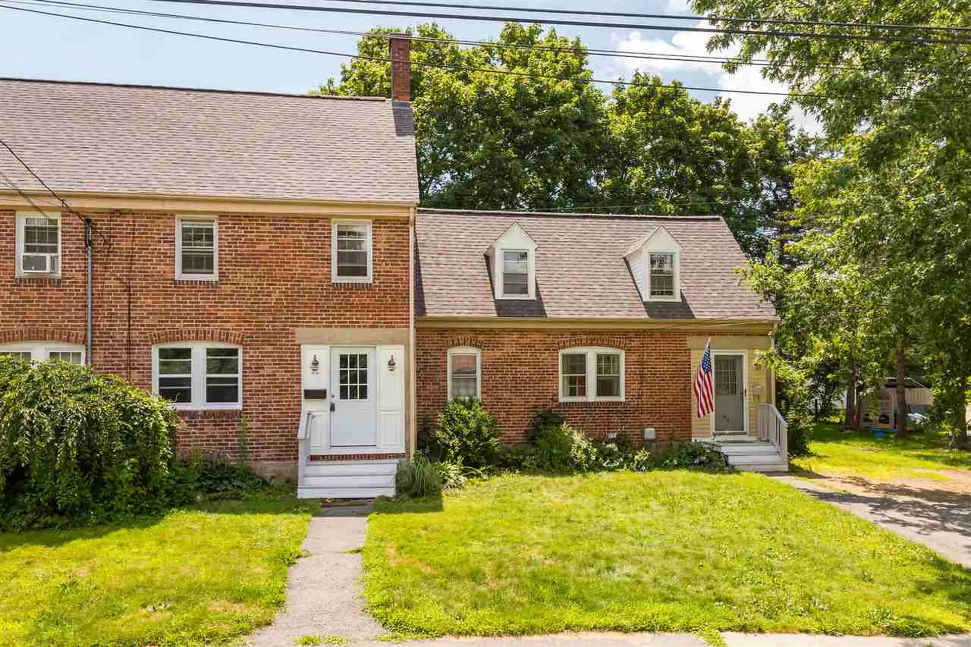 19 Cedar Street Newmarket NH 03857