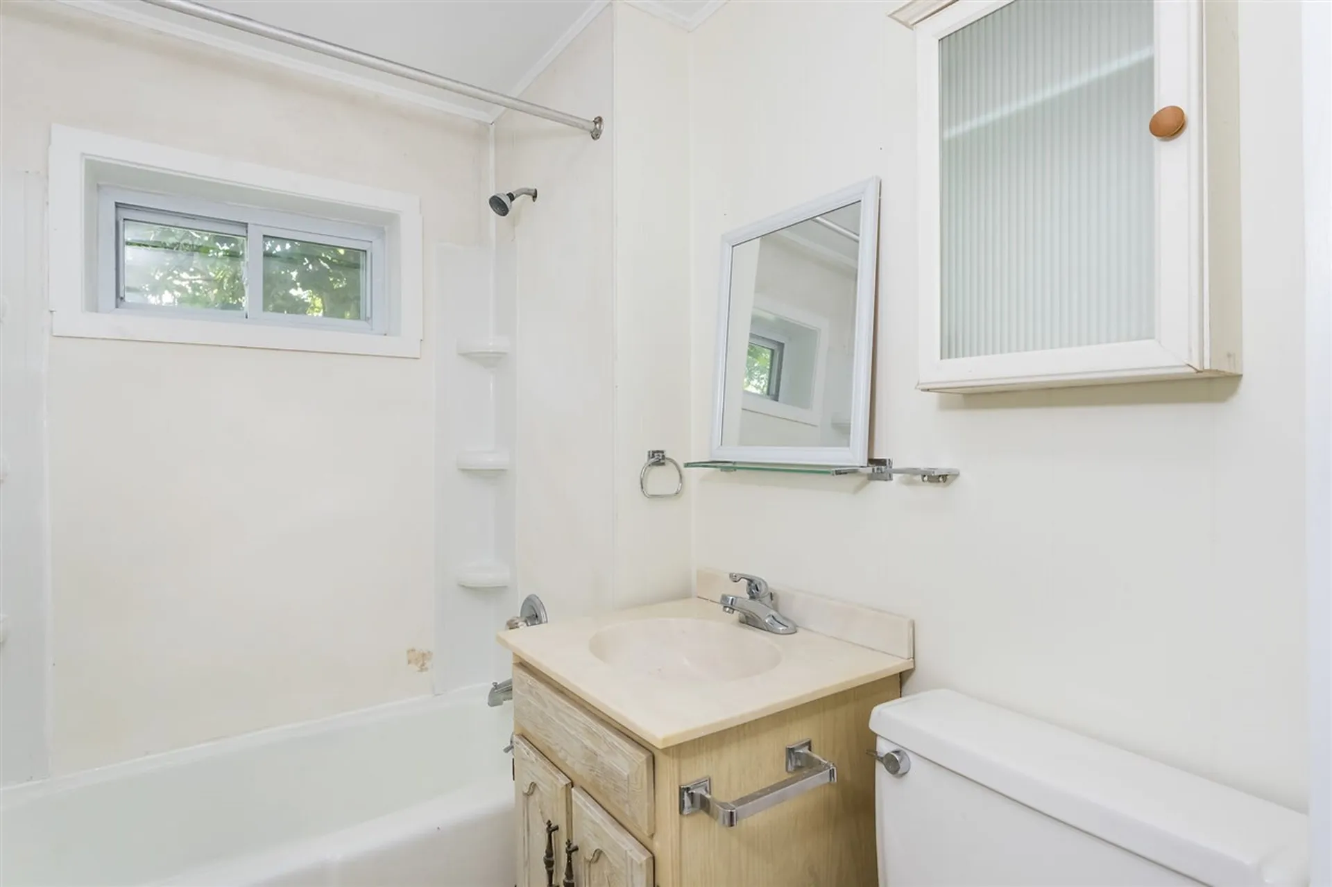 19 Cedar Street Newmarket NH 03857