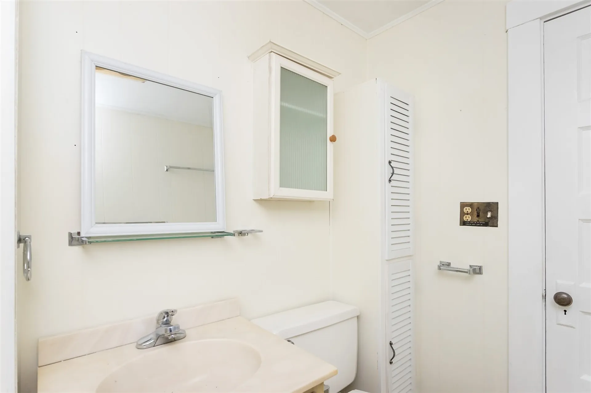 19 Cedar Street Newmarket NH 03857