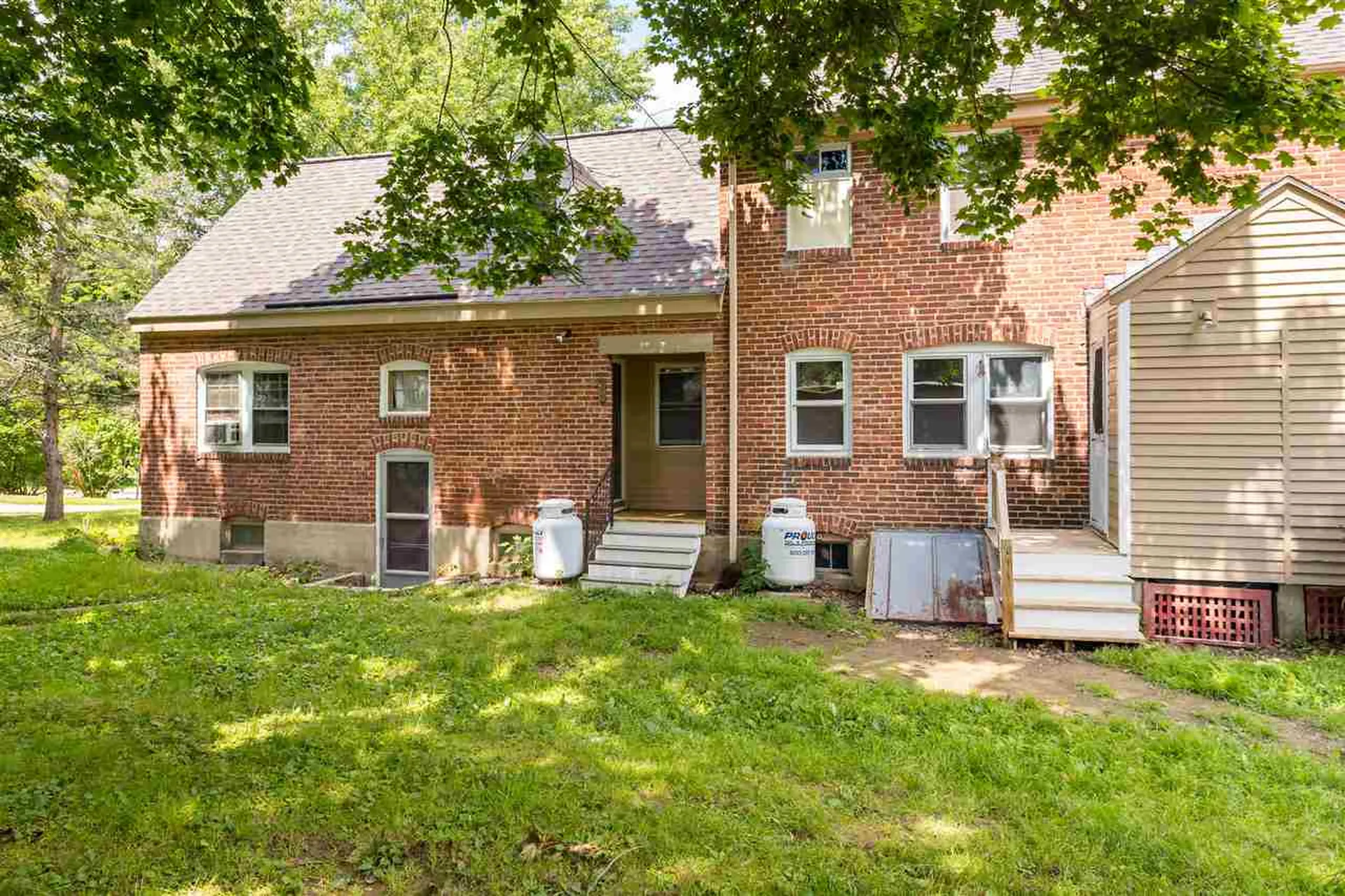 19 Cedar Street Newmarket NH 03857