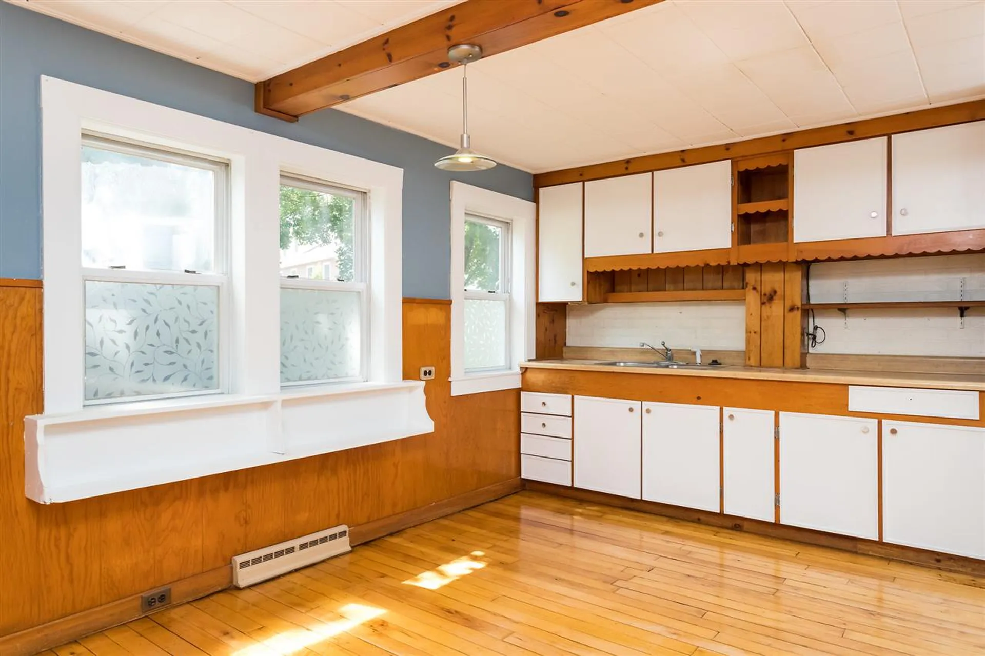 19 Cedar Street Newmarket NH 03857