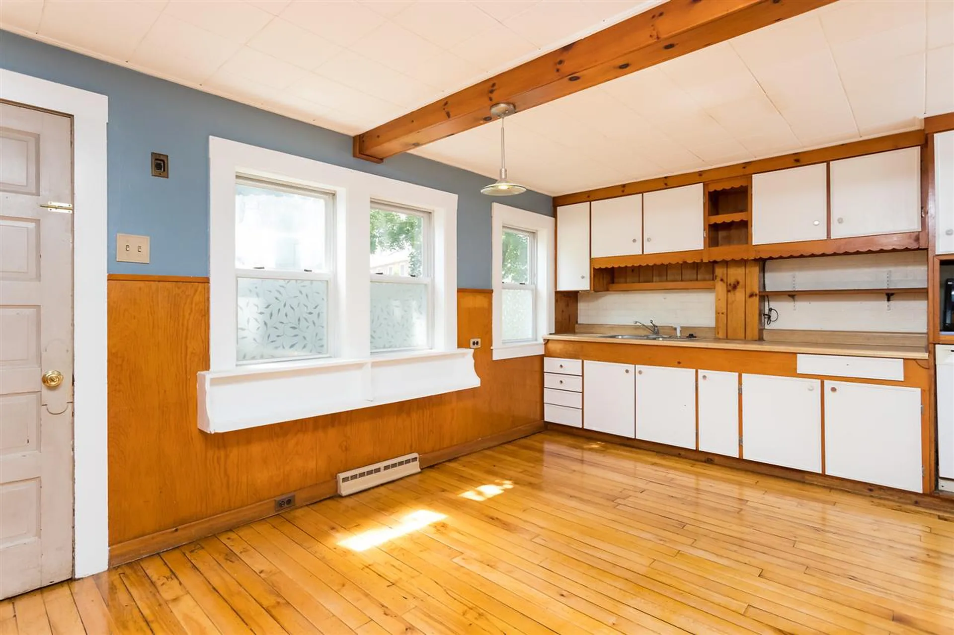 19 Cedar Street Newmarket NH 03857