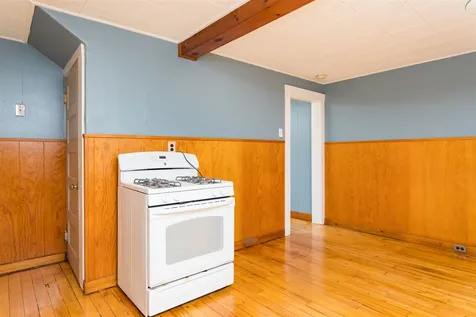 19 Cedar Street Newmarket NH 03857