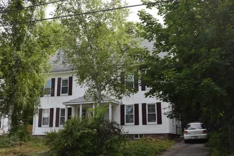 136 Baldwin Street Laconia NH 03246