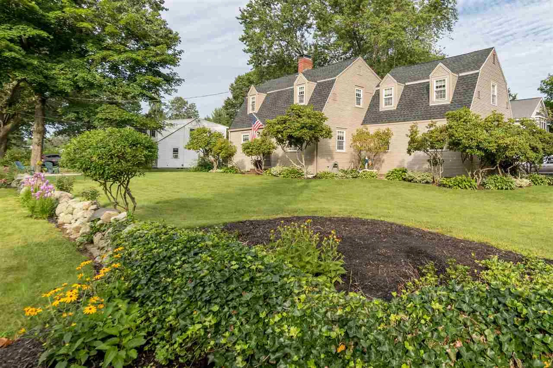 64 Locke Road Hampton NH 03842
