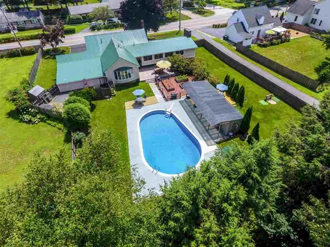 185 E Dunstable Road Nashua NH 03062