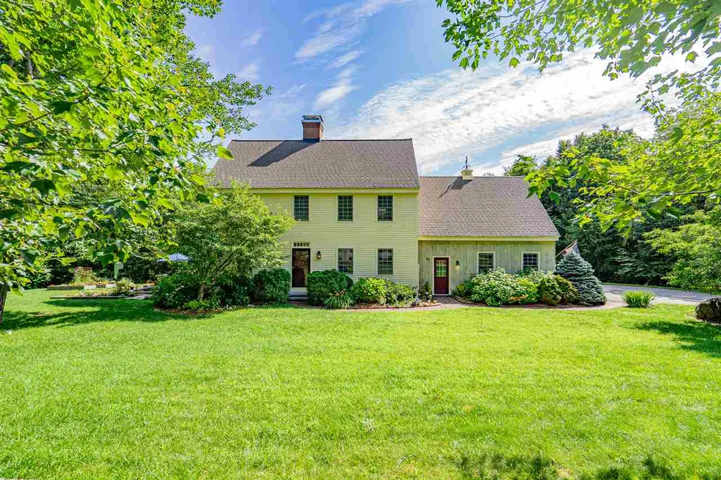 29 Carriage Road New Boston NH 03070